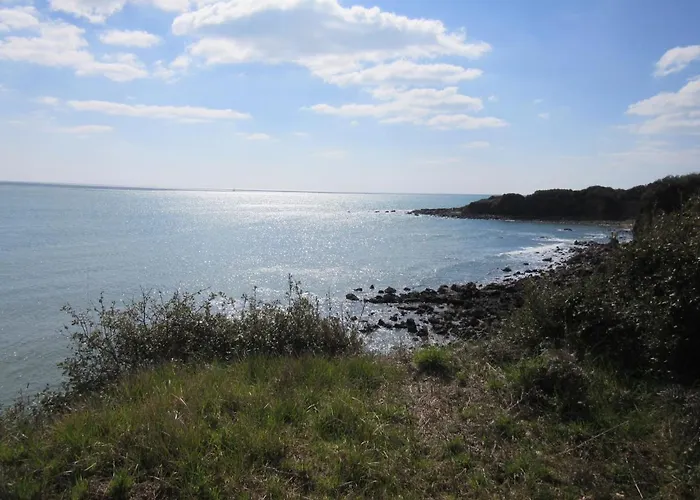 Les Galets De Cayola Bed & Breakfast 4*